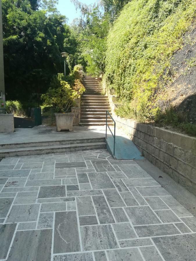 Dimora Posillipo, Petrarca 20 * Napoli